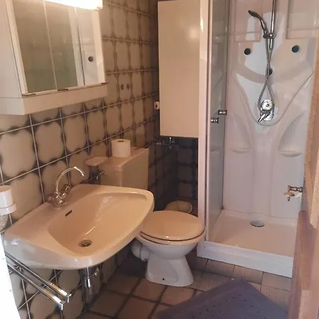 Hauserbauer - Auszeit In